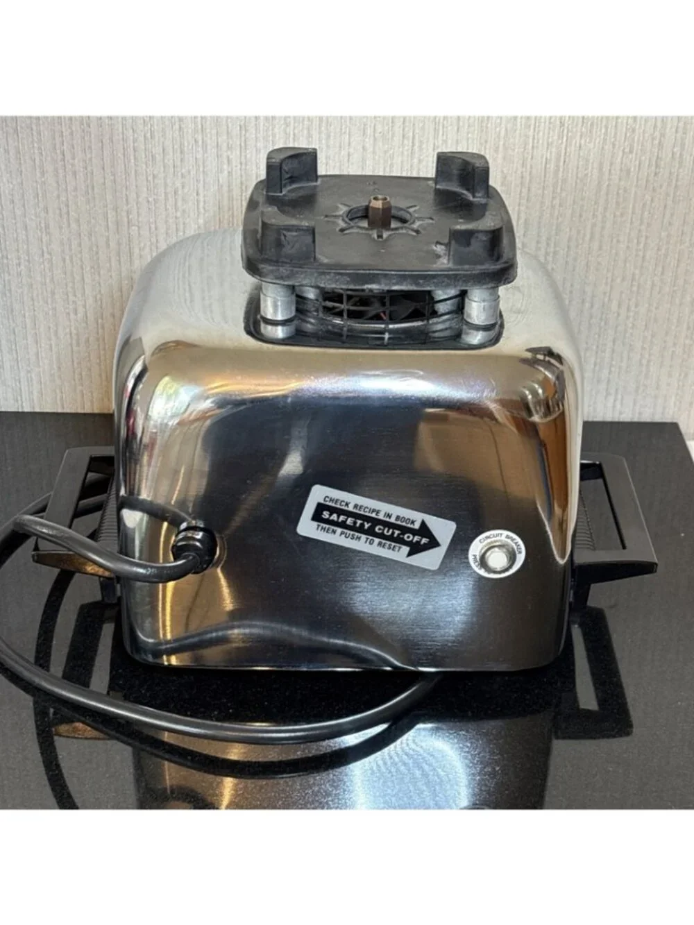 Vtg Vitamix 3600 Blender Grinder Juicer Bread Maker Stainless Steel 80s Vita-Mix